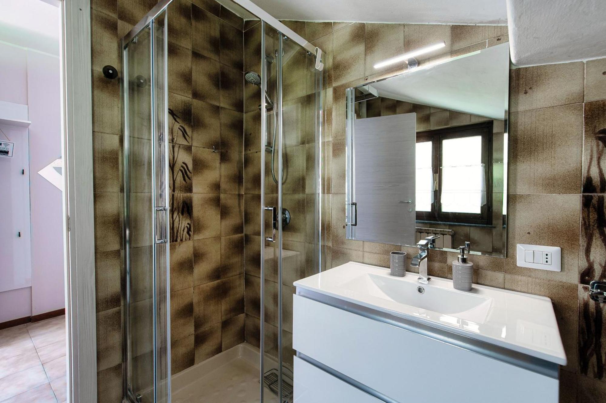 Wisteriaroom Como Quarto foto